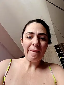 Snapshot of _SexyPetite_ chatting on 09.24.25 SexyPetite online show from 09.24.25