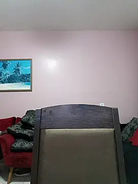 Snapshot of _SexyPetite_ chatting on 10.03.25 SexyPetite online show from 10.03.25