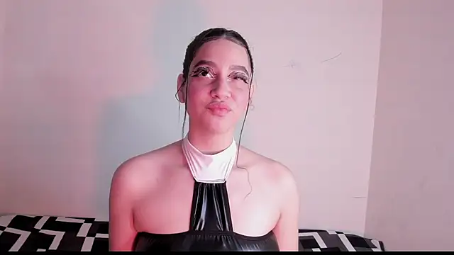 Snapshot of Megan_Luxe chatting on 03.01.26 Megan Luxe online show from 03.01.26