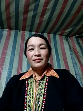 Snapshot of Bliss_rose chatting on 11.07.25 Bliss rose online show from 11.07.25