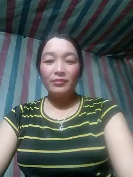 Snapshot of Bliss_rose chatting on 11.12.25 Bliss rose online show from 11.12.25