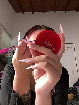 Paulina-Wells online show from 10.01.25