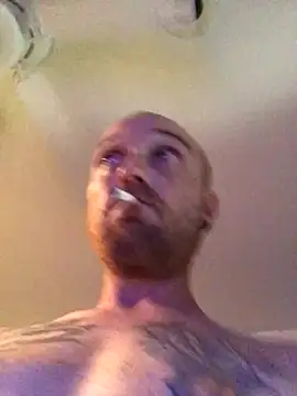 Snapshot of nathanlewrbsn chatting on 09.27.25 nathanlewrbsn online show from 09.27.25