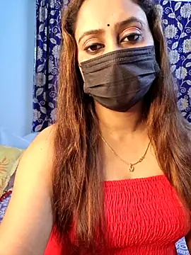 Snapshot of Cute-lusi chatting on 09.23.25 Cute-lusi online show from 09.23.25