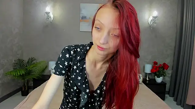 Snapshot of Daria_J chatting on 12.03.25 Daria J online show from 12.03.25