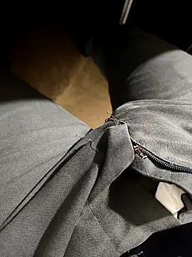 hotboy43339 online show from 09.21.25