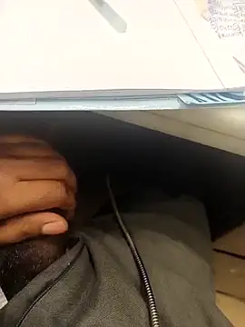 hotboy43339 online show from 03.02.26