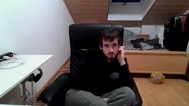 Snapshot of Bez3ybik chatting on 12.03.25 Bez3ybik online show from 12.03.25