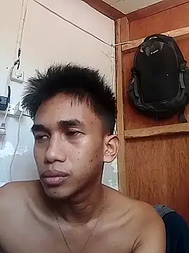 Snapshot of charlie0728 chatting on 10.02.25 charlie0728 online show from 10.02.25