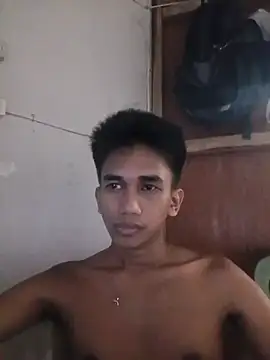 Snapshot of charlie0728 chatting on 10.07.25 charlie0728 online show from 10.07.25