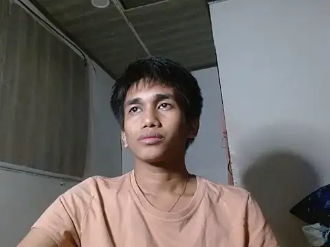 Snapshot of charlie0728 chatting on 11.19.25 charlie0728 online show from 11.19.25