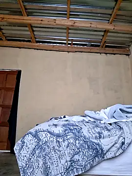 Snapshot of DxckMan3 chatting on 11.25.25 DxckMan3 online show from 11.25.25