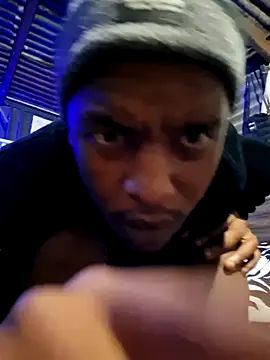 Snapshot of DxckMan3 chatting on 11.26.25 DxckMan3 online show from 11.26.25