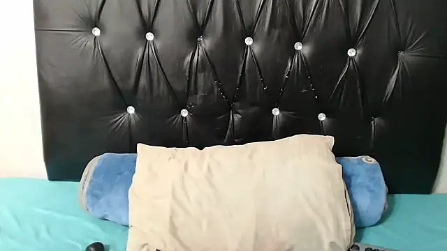 Wild RoseXX online show from 06.15.26