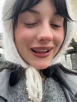 Only April online show from 09.20.25