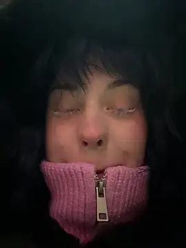 Only April online show from 01.16.26