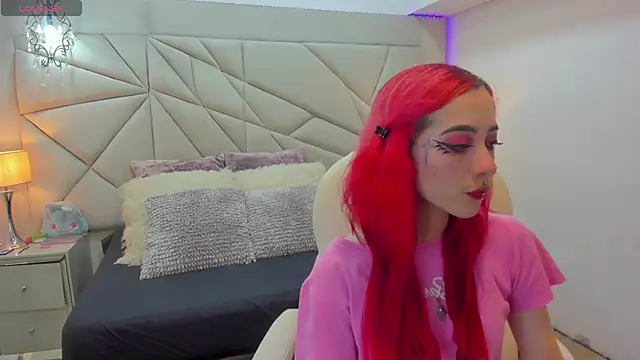 Snapshot of persefone_333 chatting on 10.04.25 persefone 333 online show from 10.04.25