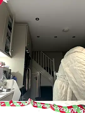 Snapshot of BELLABLACKXUK chatting on 12.05.25 BELLABLACKXUK online show from 12.05.25