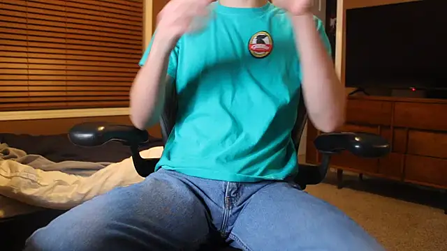 Snapshot of jjjjjfive chatting on 02.22.26 jjjjjfive online show from 02.22.26