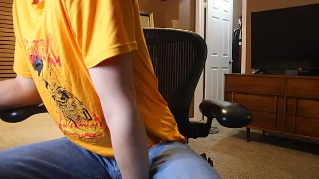 Snapshot of jjjjjfive chatting on 03.21.26 jjjjjfive online show from 03.21.26