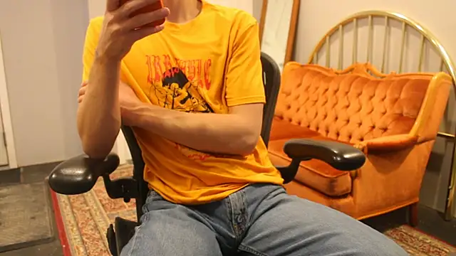 jjjjjfive online show from 05.17.26