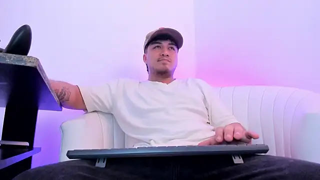 juanmechanic  online show from 07.11.26