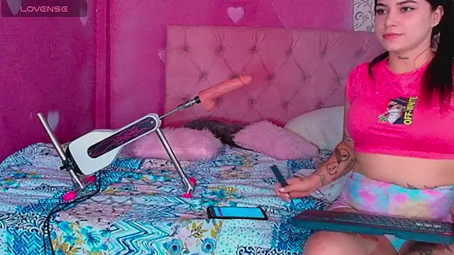 Snapshot of Lali_HOtt chatting on 10.05.25 Lali HOtt online show from 10.05.25