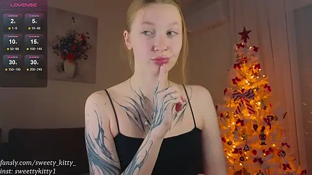 sweettykitty online show from 12.15.25