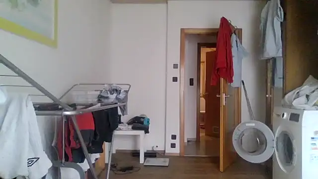 Snapshot of XLBarehengst chatting on 02.16.26 XLBarehengst online show from 02.16.26