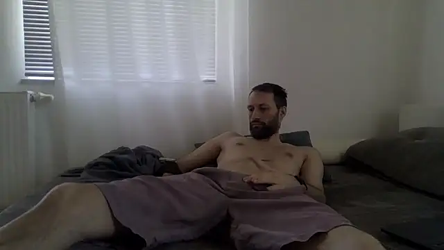 Snapshot of XLBarehengst chatting on 03.06.26 XLBarehengst online show from 03.06.26