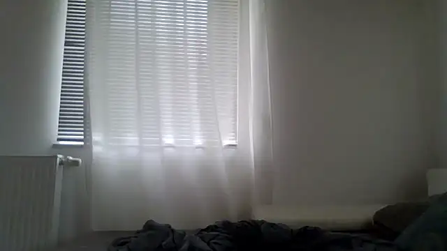 Snapshot of XLBarehengst chatting on 03.24.26 XLBarehengst online show from 03.24.26