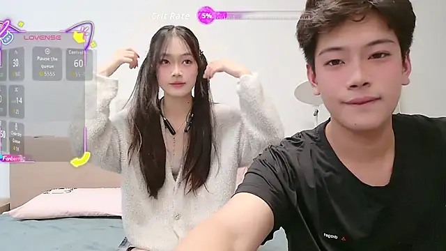 Snapshot of TXmiminew chatting on 11.14.25 TXmiminew online show from 11.14.25