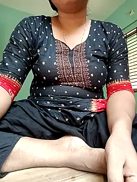 Snapshot of Rina-2 chatting on 10.23.25 Rina-2 online show from 10.23.25