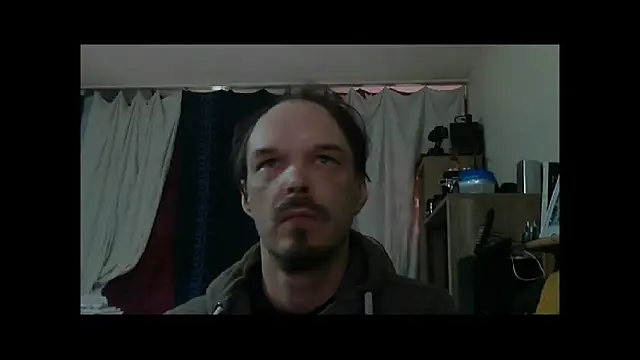 Snapshot of Jenner84 chatting on 11.01.25 Jenner84 online show from 11.01.25