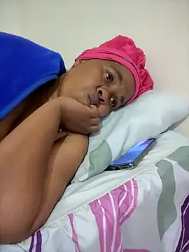 Ebonyboobsmilk online show from 09.21.25