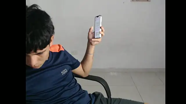 Snapshot of maximo_gomez chatting on 09.11.25 maximo gomez online show from 09.11.25