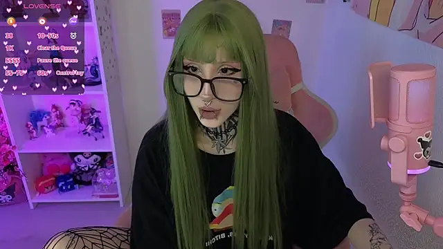 Nana stolass online show from 04.22.26