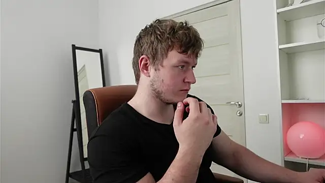 Richard Dullas online show from 10.07.25