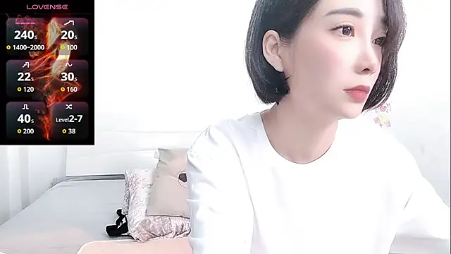YIWA-2000 online show from 05.18.26