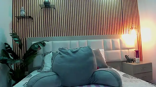 KattyBonnie online show from 12.01.25