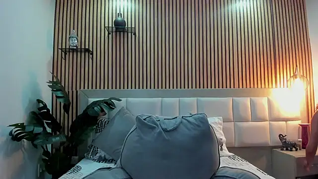 KattyBonnie online show from 12.02.25