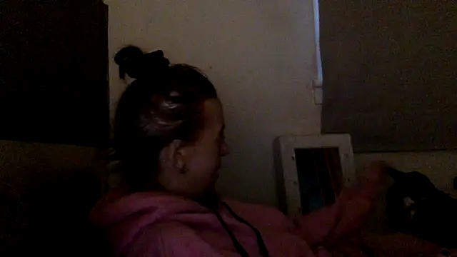 Snapshot of Bellababexox chatting on 05.25.26 Bellababexox online show from 05.25.26