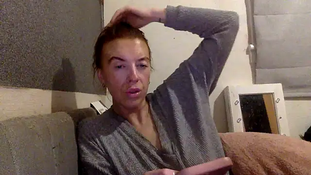 Snapshot of Bellababexox chatting on 06.02.26 Bellababexox online show from 06.02.26