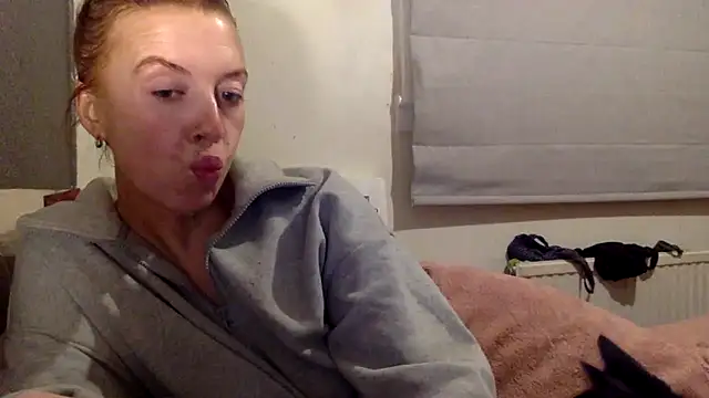 Snapshot of Bellababexox chatting on 06.10.26 Bellababexox online show from 06.10.26