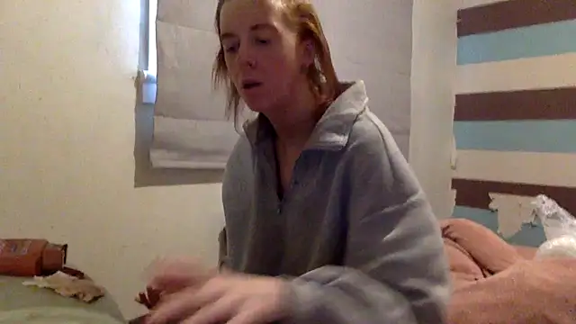 Snapshot of Bellababexox chatting on 06.18.26 Bellababexox online show from 06.18.26