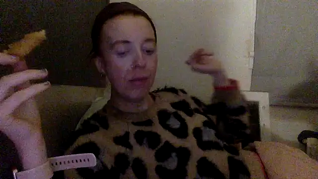 Snapshot of Bellababexox chatting on 06.28.26 Bellababexox online show from 06.28.26