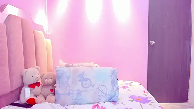 AndreaSweet2 online show from 12.14.25