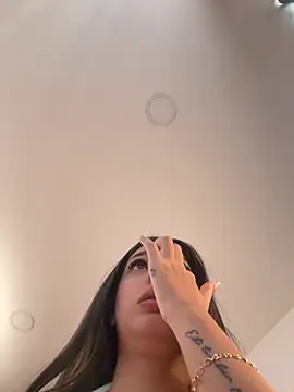 Mavii  online show from 11.20.25