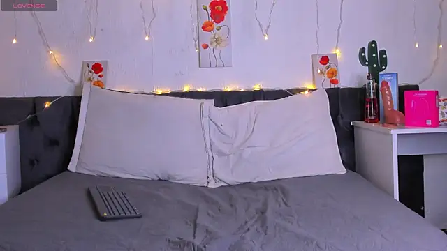 AmaraMoon  online show from 11.09.25