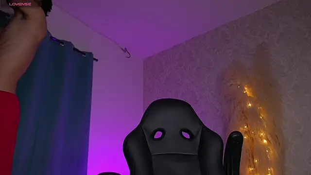 Snapshot of Afro_god_ chatting on 01.07.26 Afro god online show from 01.07.26